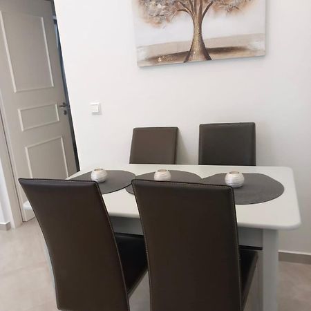 Apartment In The Centre For 4 People Naxos City 外观 照片