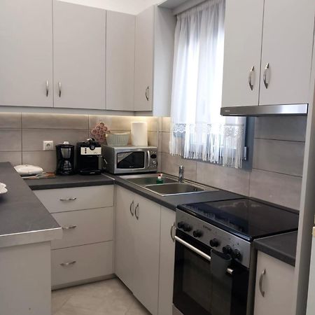Apartment In The Centre For 4 People Naxos City 外观 照片